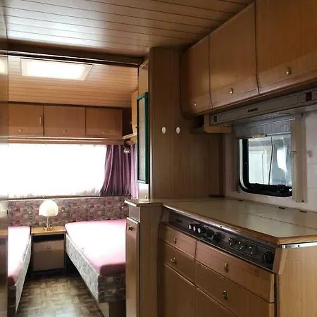 Camping Telepitett Lakokocsi Az Adrian Privlaka (Zadar)